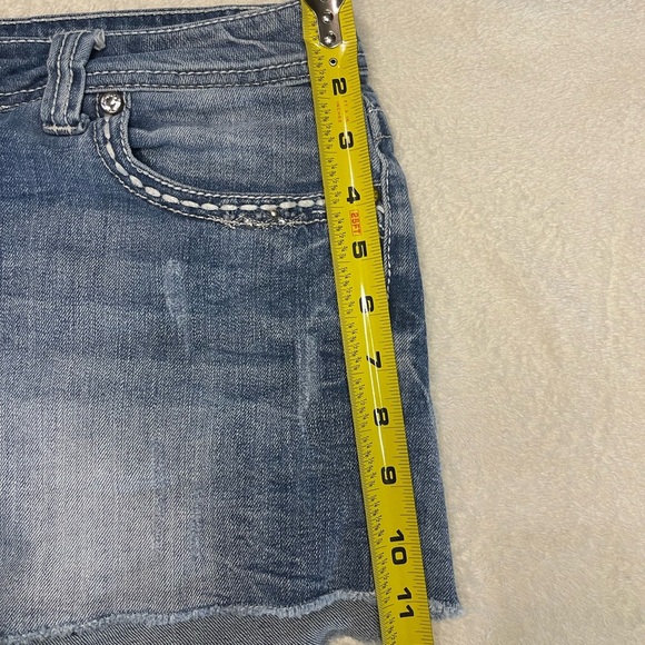 Shyanne blue denim shorts Size 33 - Picture 4 of 9